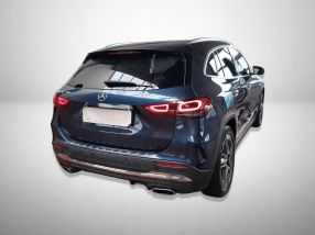 Mercedes-Benz GLA - 2021