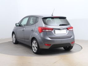 Hyundai ix20 - 2012