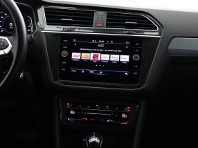 Volkswagen Tiguan - 2020