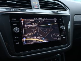 Volkswagen Tiguan - 2020