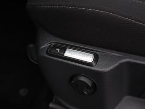 Volkswagen Tiguan - 2020