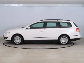 Volkswagen Passat - 2005