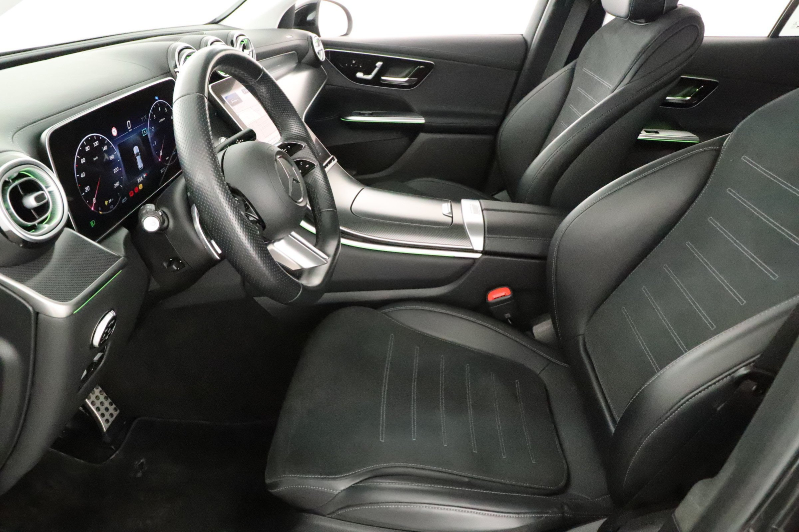 Mercedes-Benz GLC - 2022