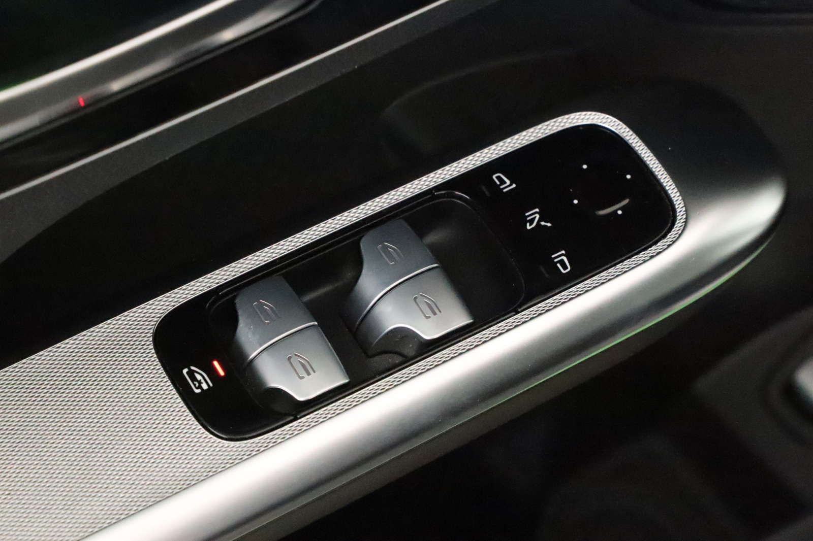 Mercedes-Benz GLC - 2022