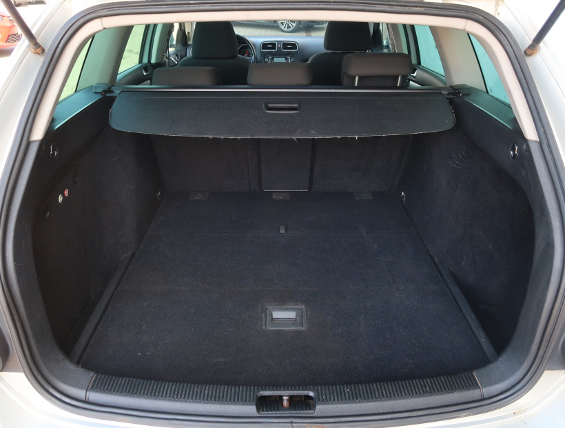 Volkswagen Golf, 2010
