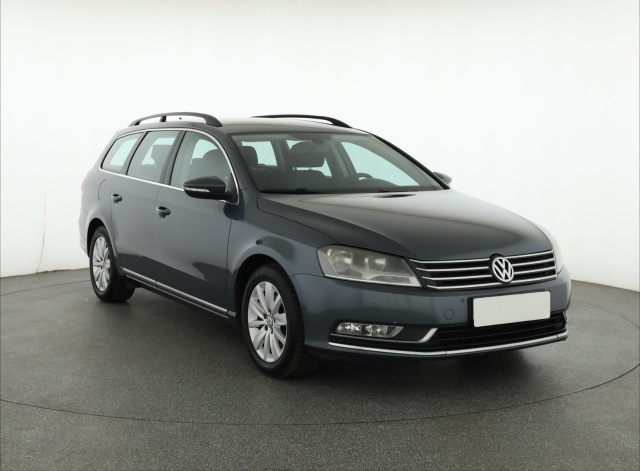 Volkswagen Passat 2011