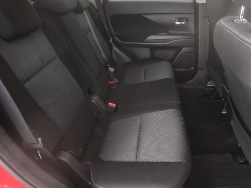 Mitsubishi Outlander, 2019
