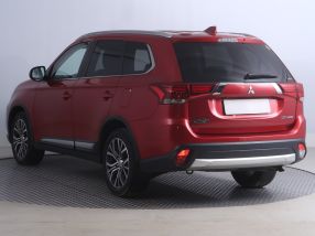 Mitsubishi Outlander - 2019
