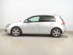 Volkswagen Golf - 2011