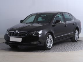 Skoda Superb - 2015
