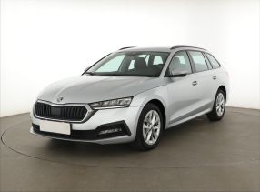 Škoda Octavia - 2020