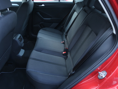 Volkswagen T-Roc - 2023