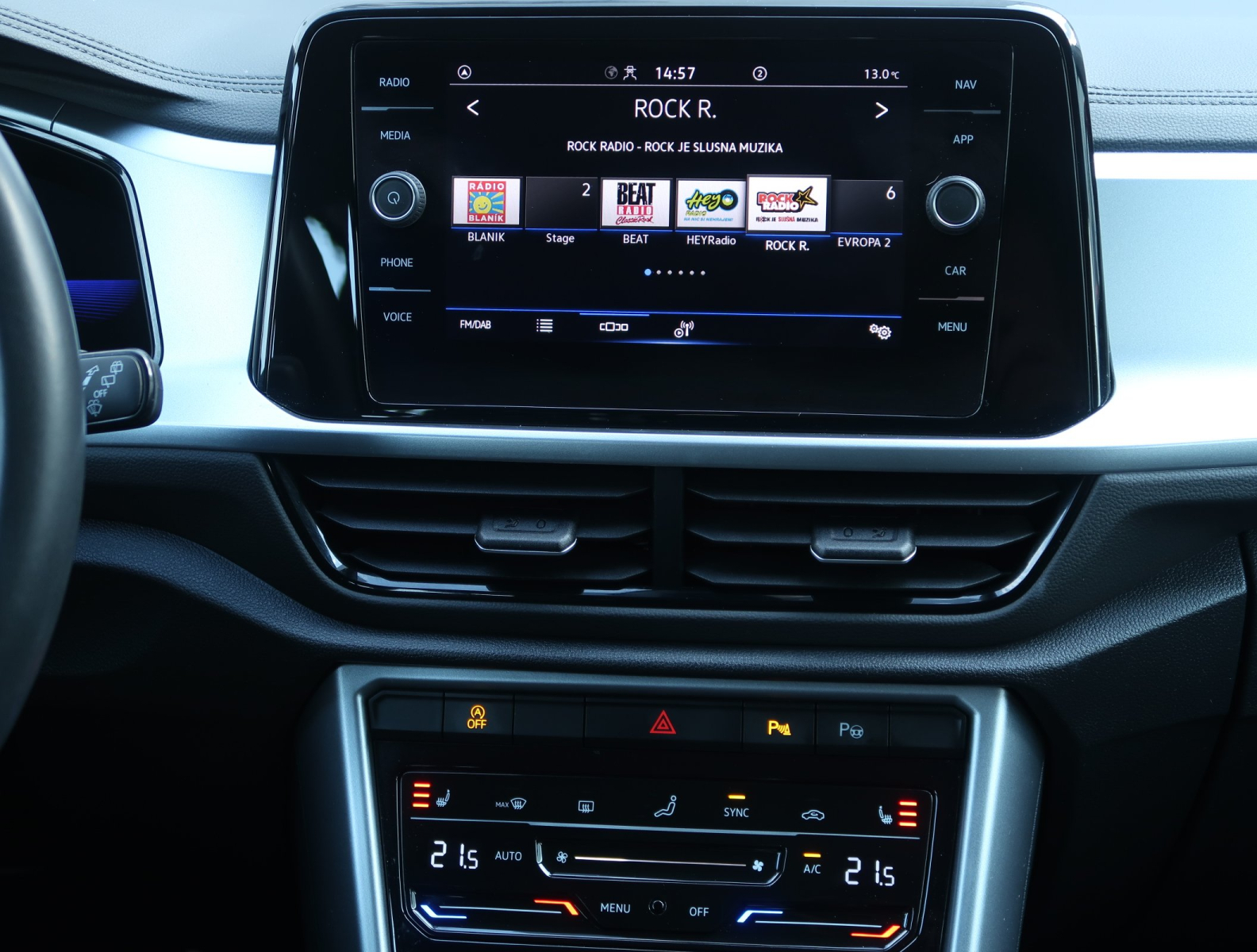 Volkswagen T-Roc - 2023