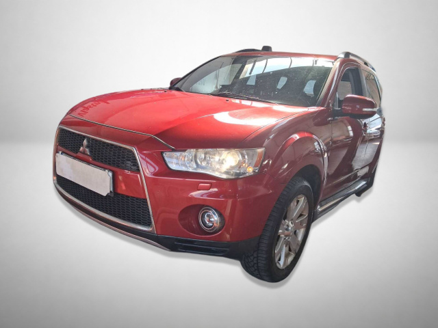 Mitsubishi Outlander 2013