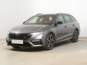 Škoda Octavia - 2023