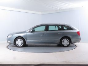 Skoda Superb - 2010