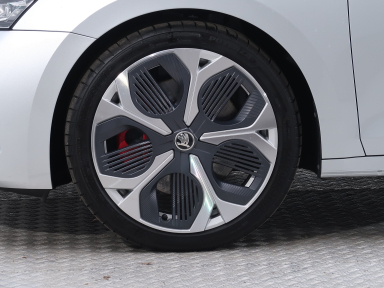 Škoda Octavia - 2024