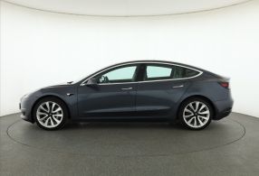 Tesla Model 3 - 2019
