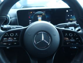 Mercedes-Benz A - 2018