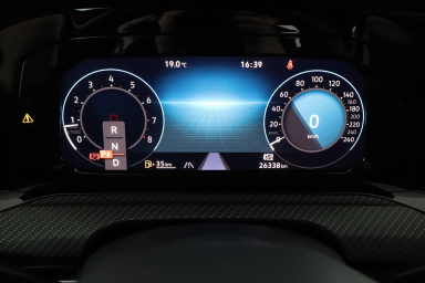 Volkswagen Golf - 2022