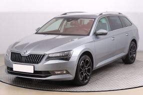 Škoda Superb - 2017