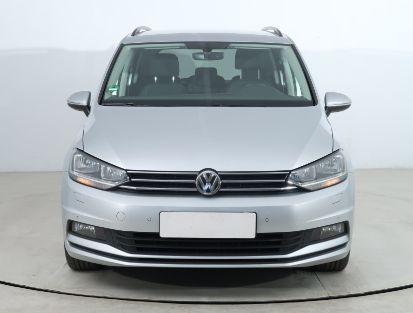 Volkswagen Touran, 2020