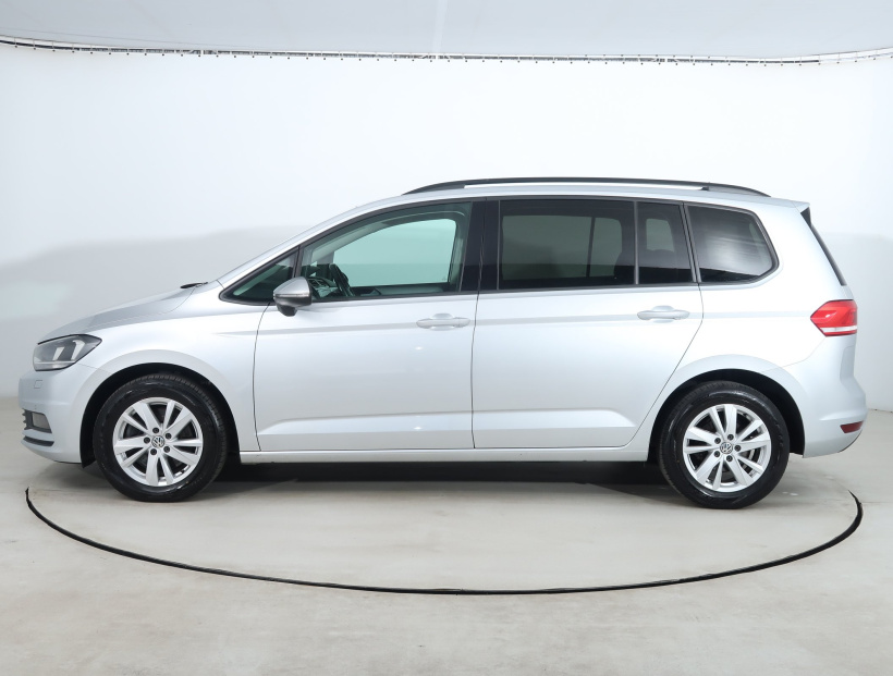 Volkswagen Touran, 2020