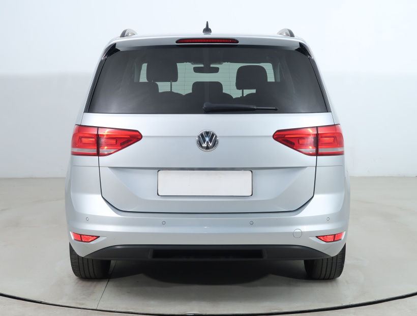 Volkswagen Touran, 2020