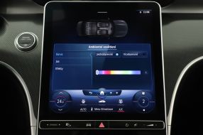 Mercedes-Benz C - 2021
