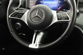 Mercedes-Benz C - 2021