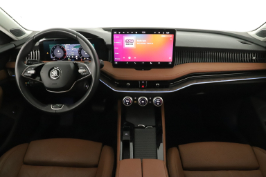 Škoda Superb - 2024