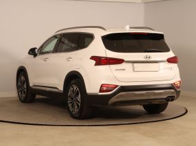 Hyundai Santa Fe - 2020