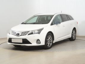 Toyota Avensis - 2013