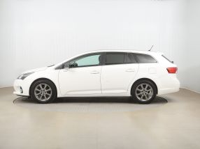 Toyota Avensis - 2013