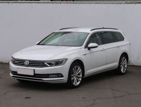 Volkswagen Passat - 2015