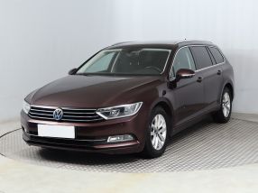 Volkswagen Passat - 2015
