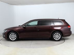 Volkswagen Passat - 2015