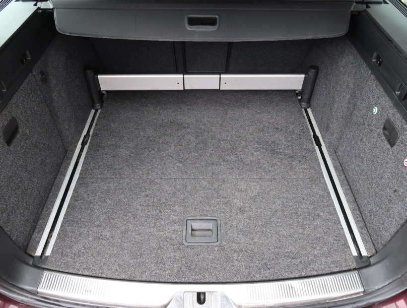 Škoda Superb, 2010