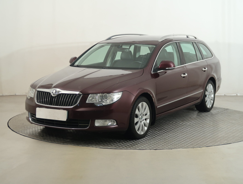 Škoda Superb, 2010