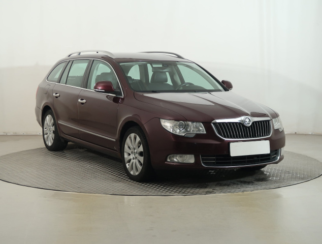 Škoda Superb 2010