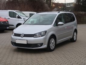 Volkswagen Touran - 2013