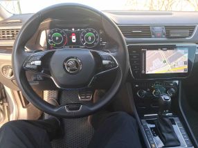 Škoda Superb - 2021