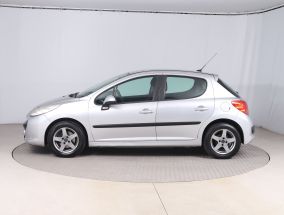 Peugeot 207 - 2009
