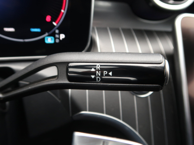 Mercedes-Benz C - 2023