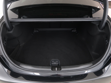 Mercedes-Benz C - 2023