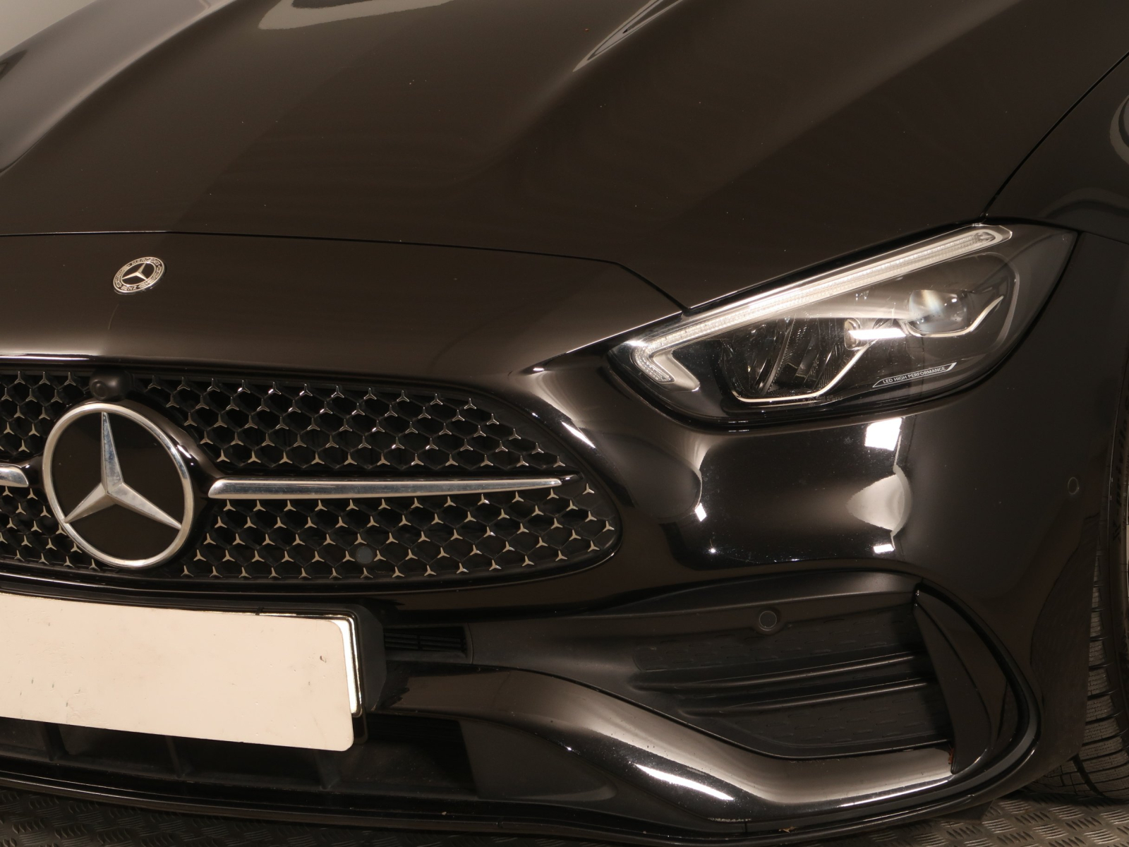 Mercedes-Benz C - 2023