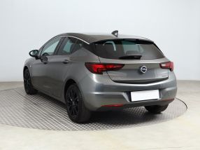 Opel Astra - 2018