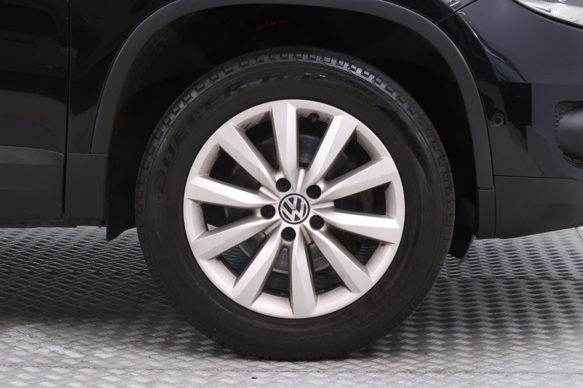 Volkswagen Tiguan, 2012
