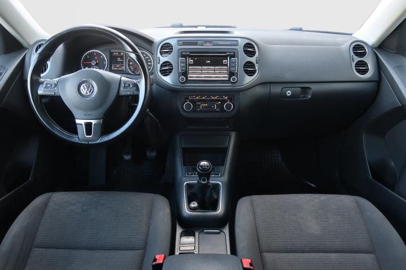 Volkswagen Tiguan, 2012