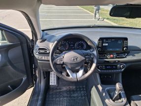 Hyundai i30 - 2021